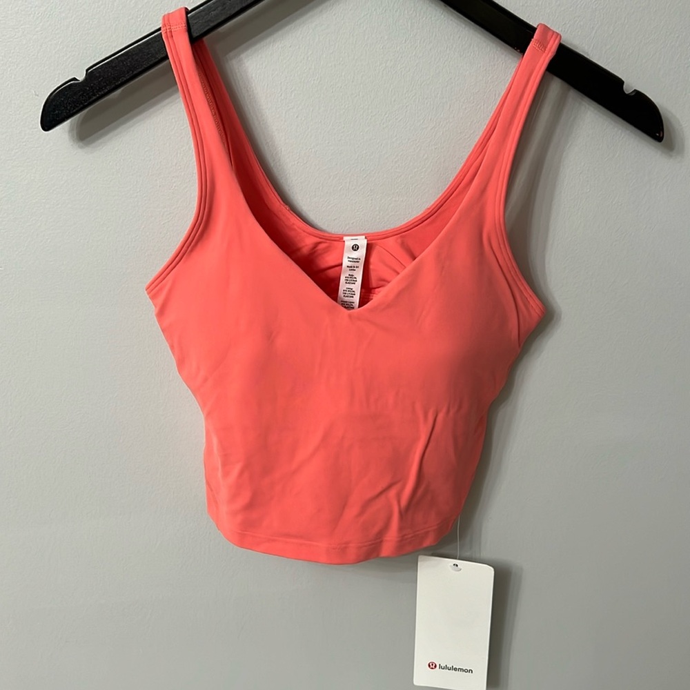 LULULEMON Size 4 Align Tank